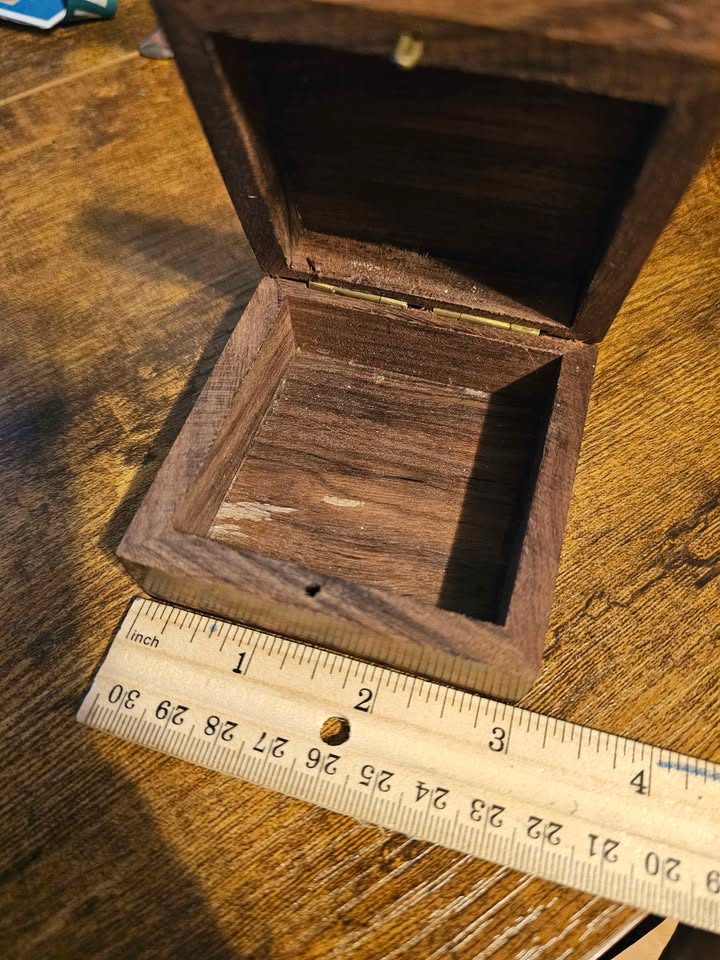 Celestial Inlay Keepsake Box · Crescent Moon & Twelve Stars, additional view — original item photo