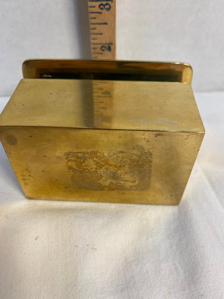 Hibel-Marked Portrait Keepsake Box · Floral Relief Lid, additional view — original item photo Hibel-Marked Portrait Keepsake Box · Floral Relief Lid, additional view — original item photo