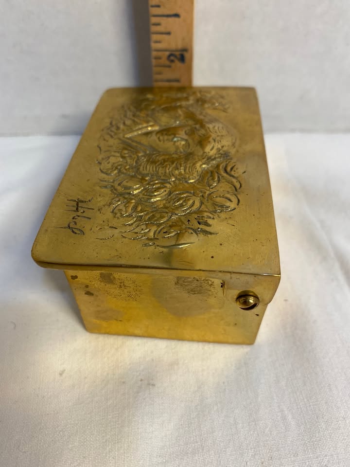 Hibel-Marked Portrait Keepsake Box · Floral Relief Lid, additional view — original item photo Hibel-Marked Portrait Keepsake Box · Floral Relief Lid, additional view — original item photo