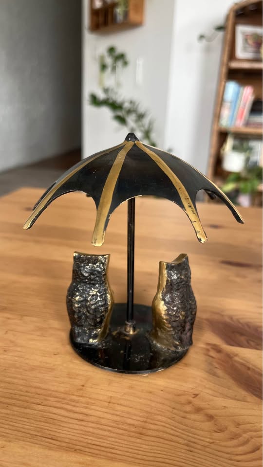 Owls Under an Umbrella · Black & Gold-Tone Tabletop Figurine, additional view — original item photo Owls Under an Umbrella · Black & Gold-Tone Tabletop Figurine, additional view — original item photo