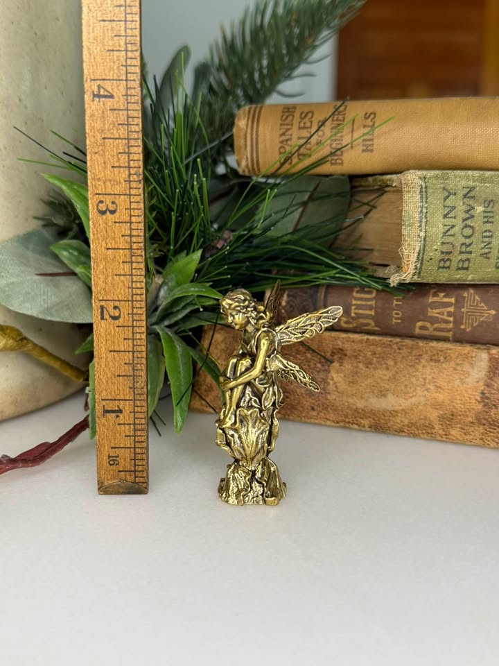 Seated Woodland Fairy · Gold-Tone Winged Miniature, additional view — original item photo