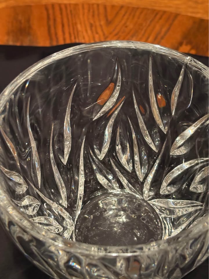 Star Blossom · Signed Gorham Crystal Biscuit Jar & Lid, additional view — original item photo